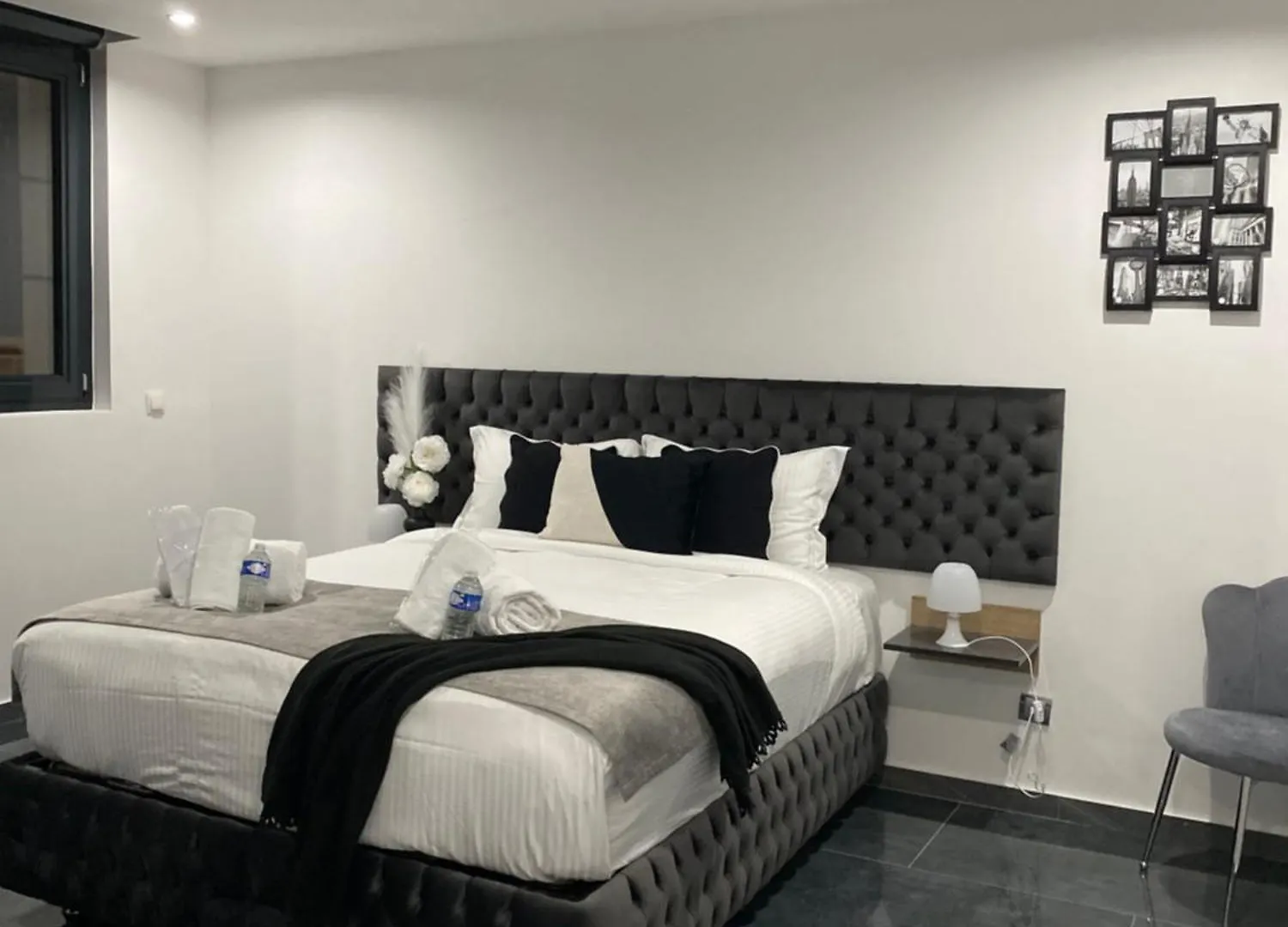 Room With Pool Access And Breakfast Included Near Beauvais Airport Couette-café